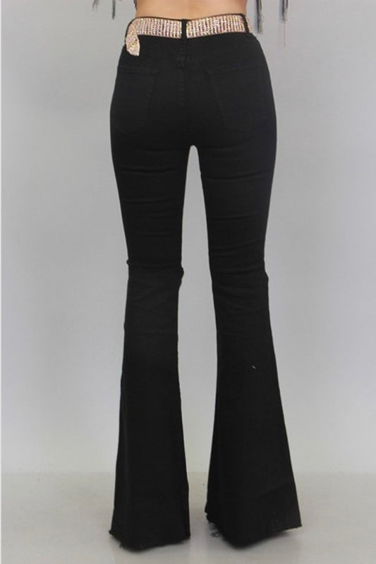 Featuring a classic wide-leg fit and a flattering low waist