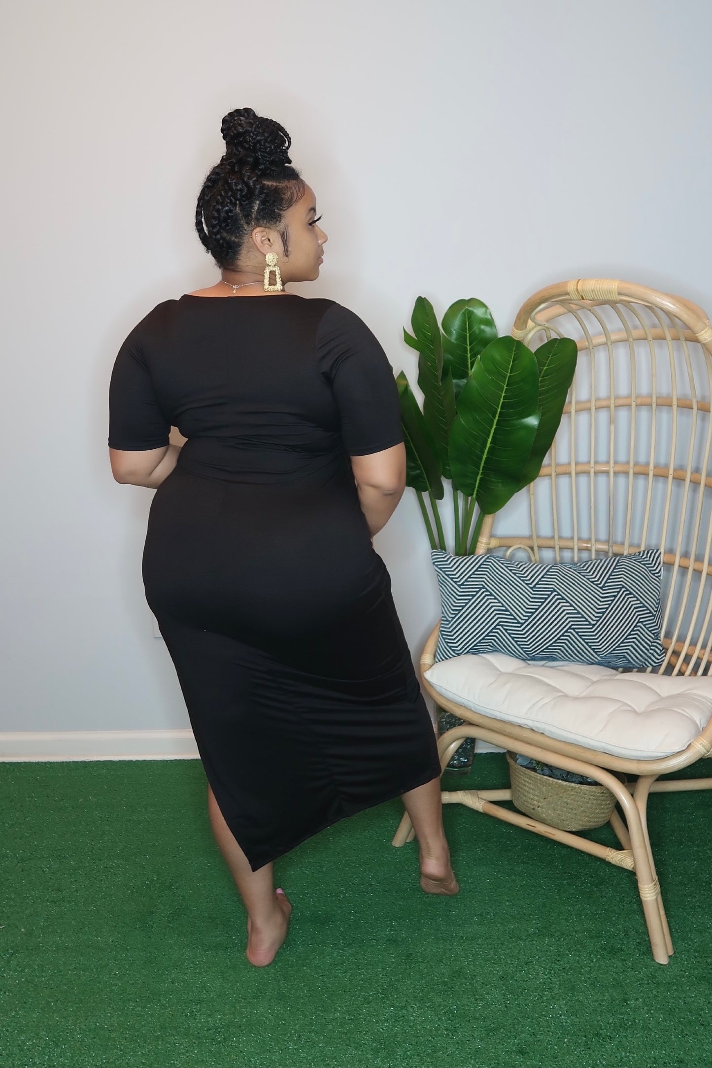 Cassie Slit Maxi Dress- Black