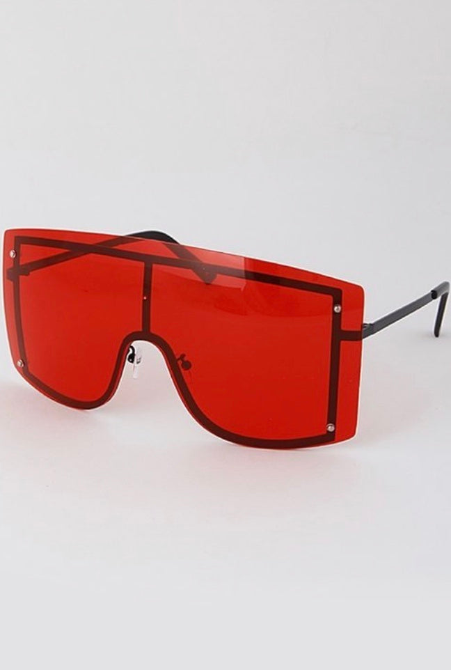 Metal-Based Frame Square Style  UV400 Protection Polarized   Lightweight women’s sunglasses 